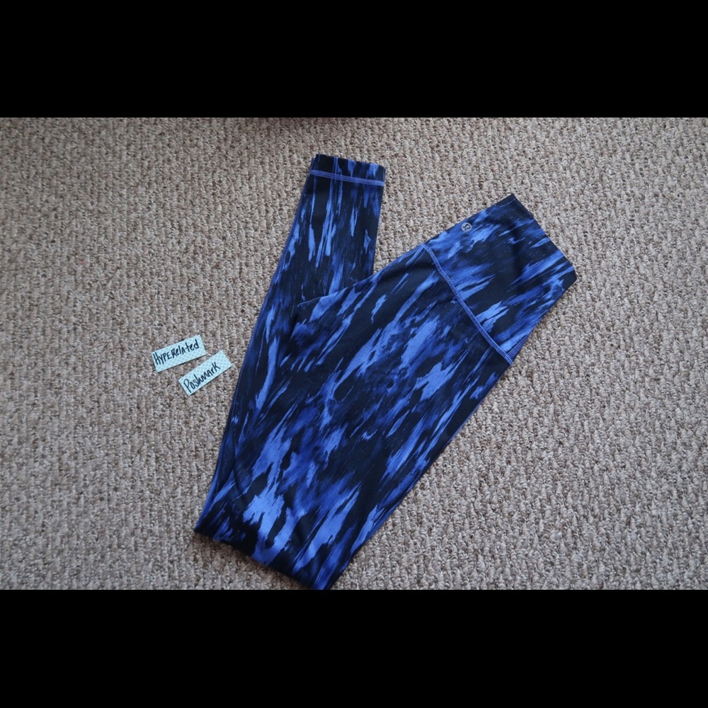 Workout apparel - Picture 8 of 8